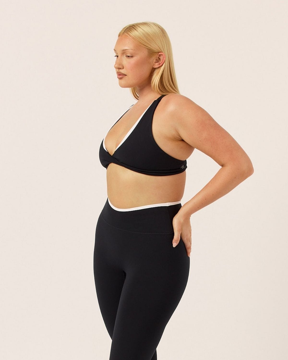 Serenity Sierra Crop | Two Tone