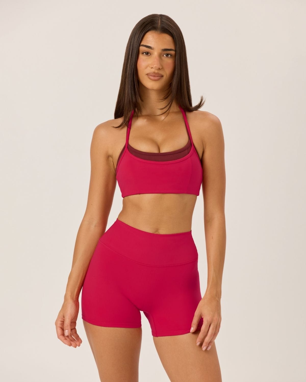 Serenity Invisible Scrunch Shorts 4" | Strawberry