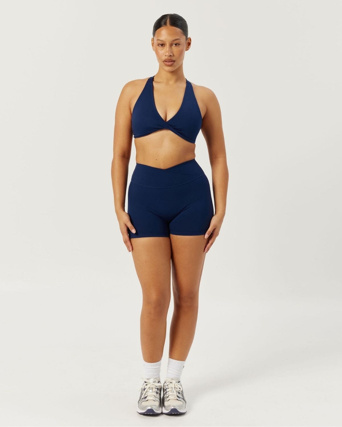 Serenity Crossover Shorts 4" | Navy