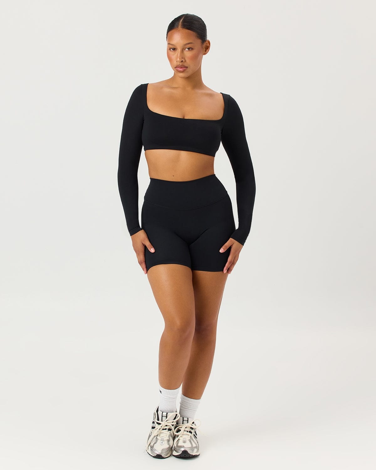 Freedom Scrunch Shorts 6" | Black