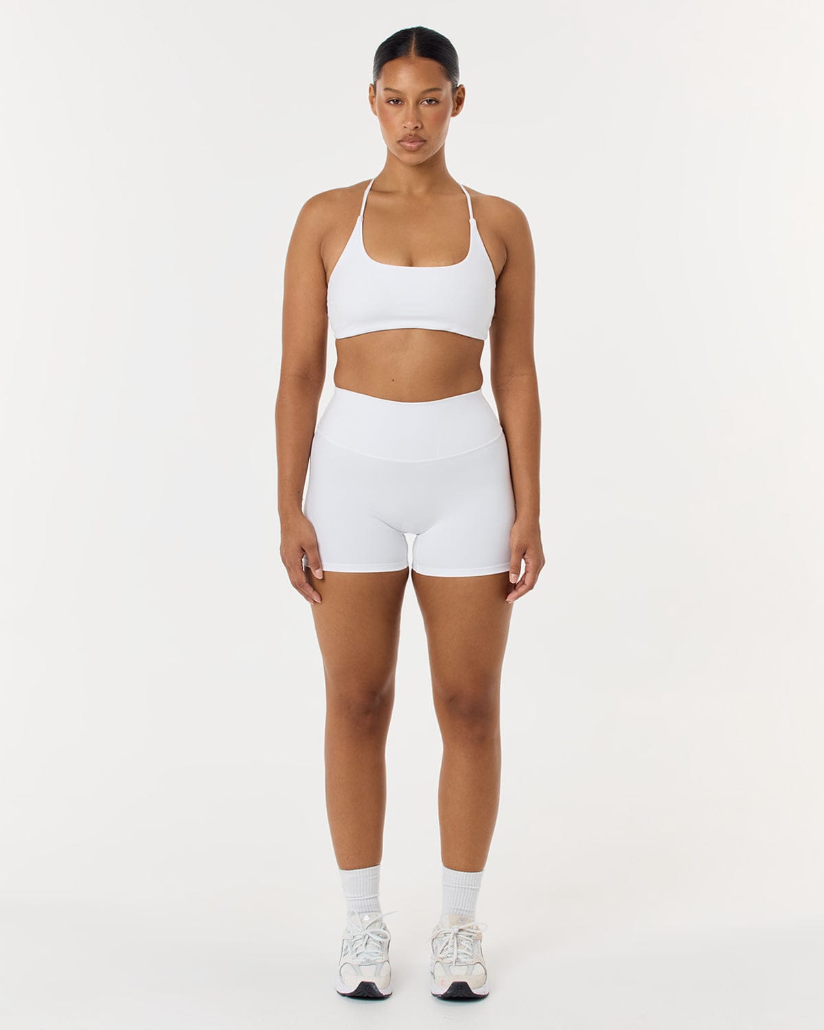 Serenity Scrunch Shorts 4" | White