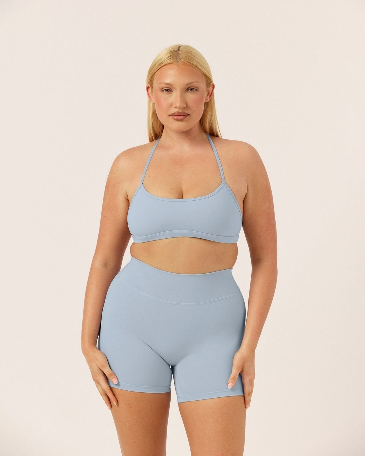 Form Invisible Scrunch Shorts 5" | Dusty Blue