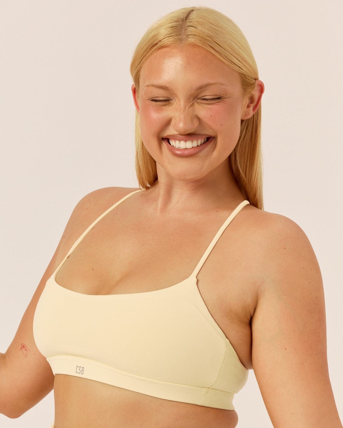 Form Gia Crop | Butter