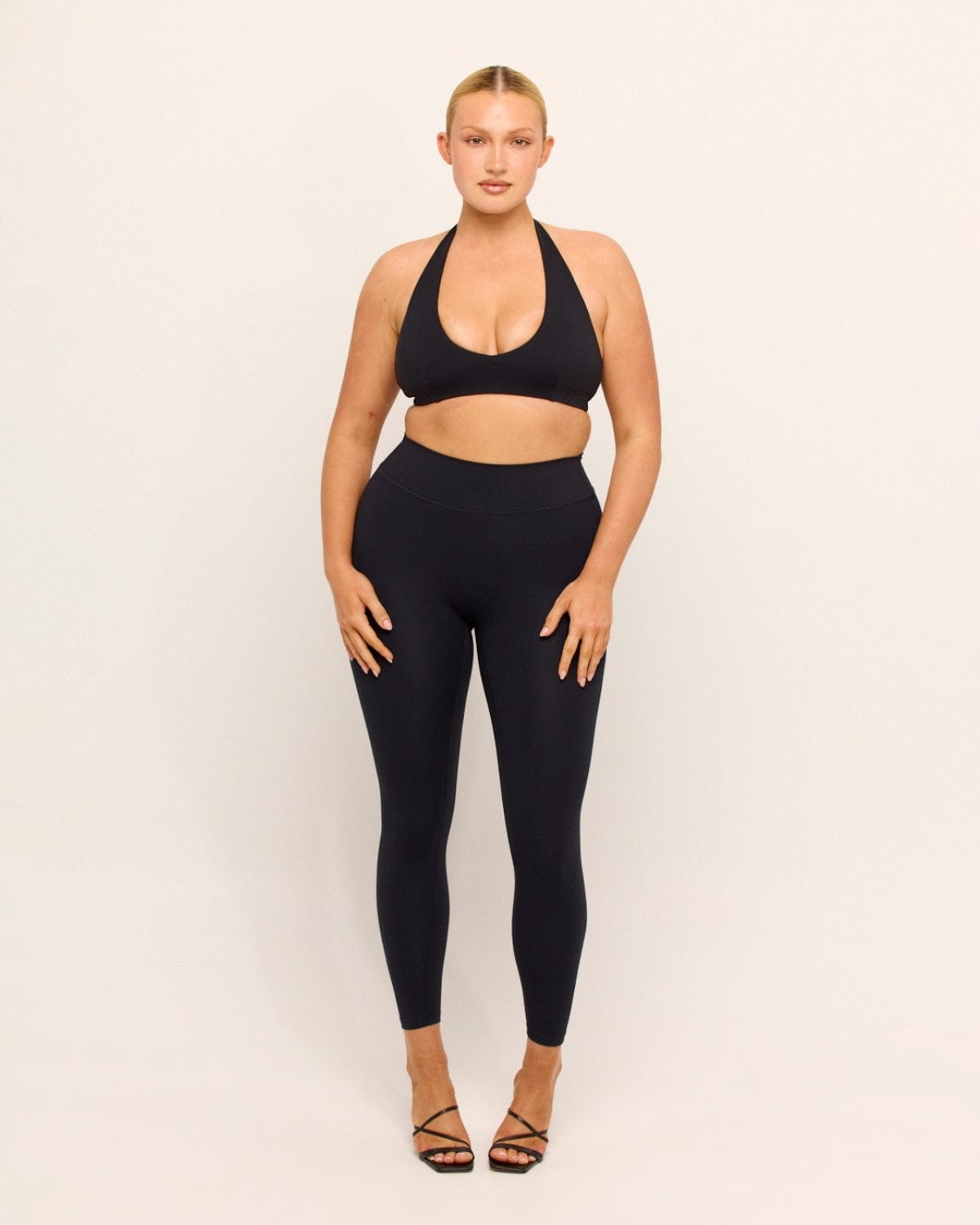 Form Invisible Scrunch Leggings | Black