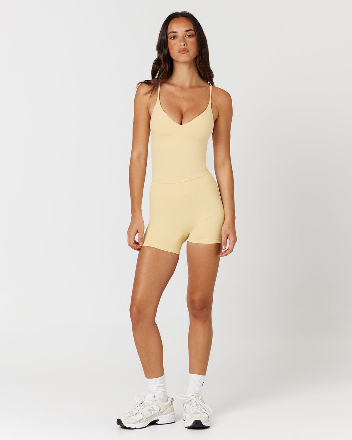 Form Invisible Scrunch Shorts 5" | Butter