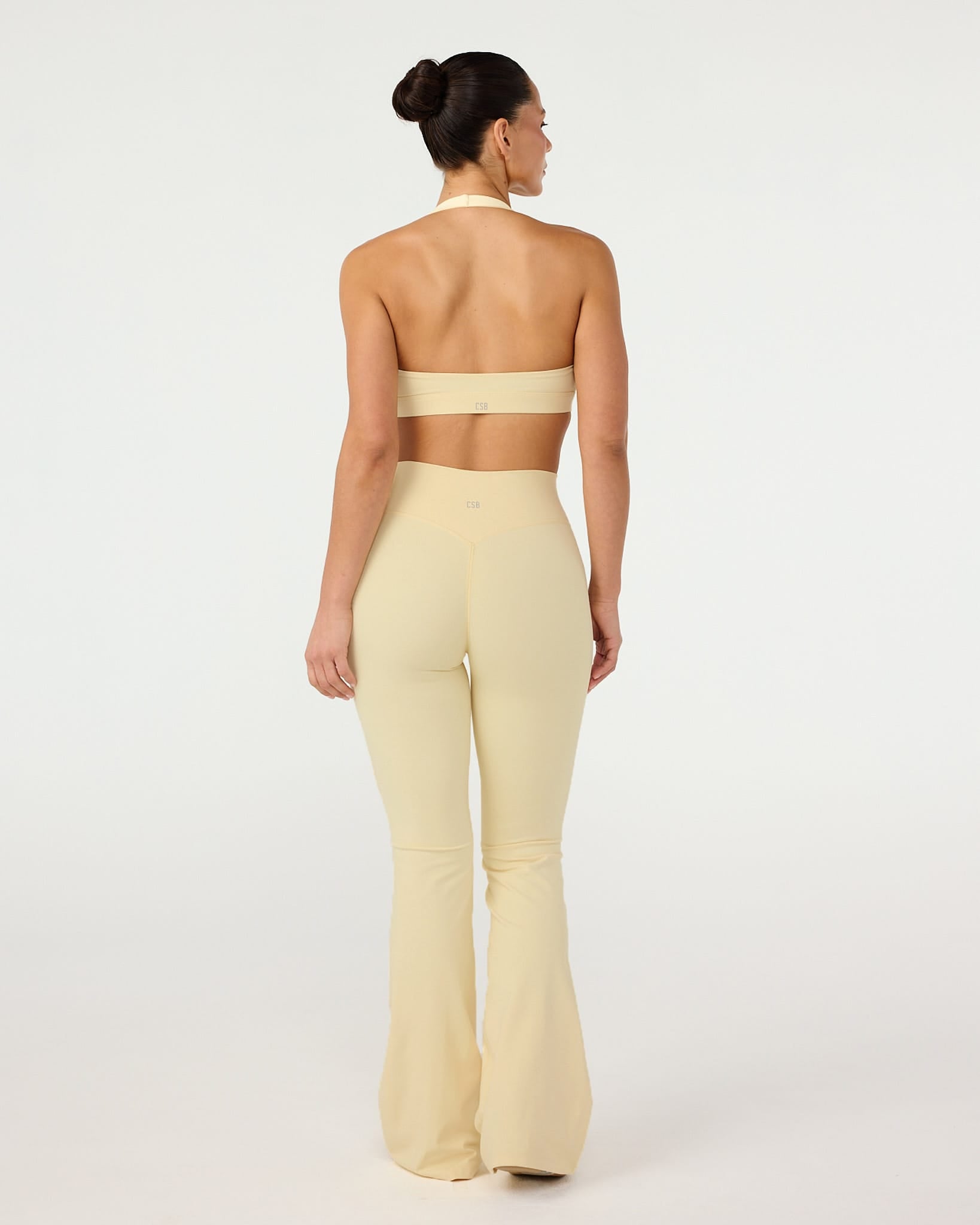 Form Invisible Scrunch Flare Leggings | Butter