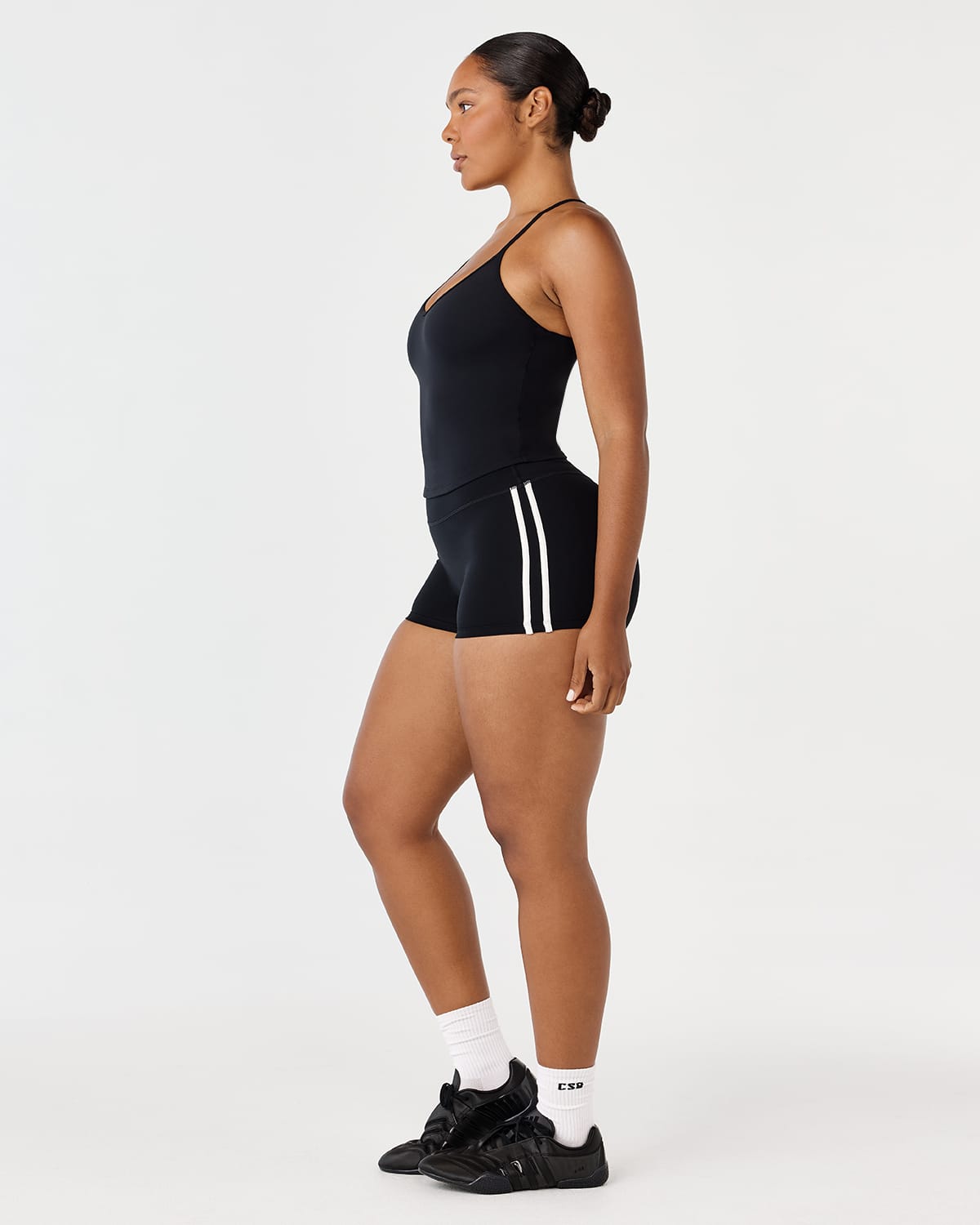 Form Invisible Scrunch Stripe Shorts 3" | Black