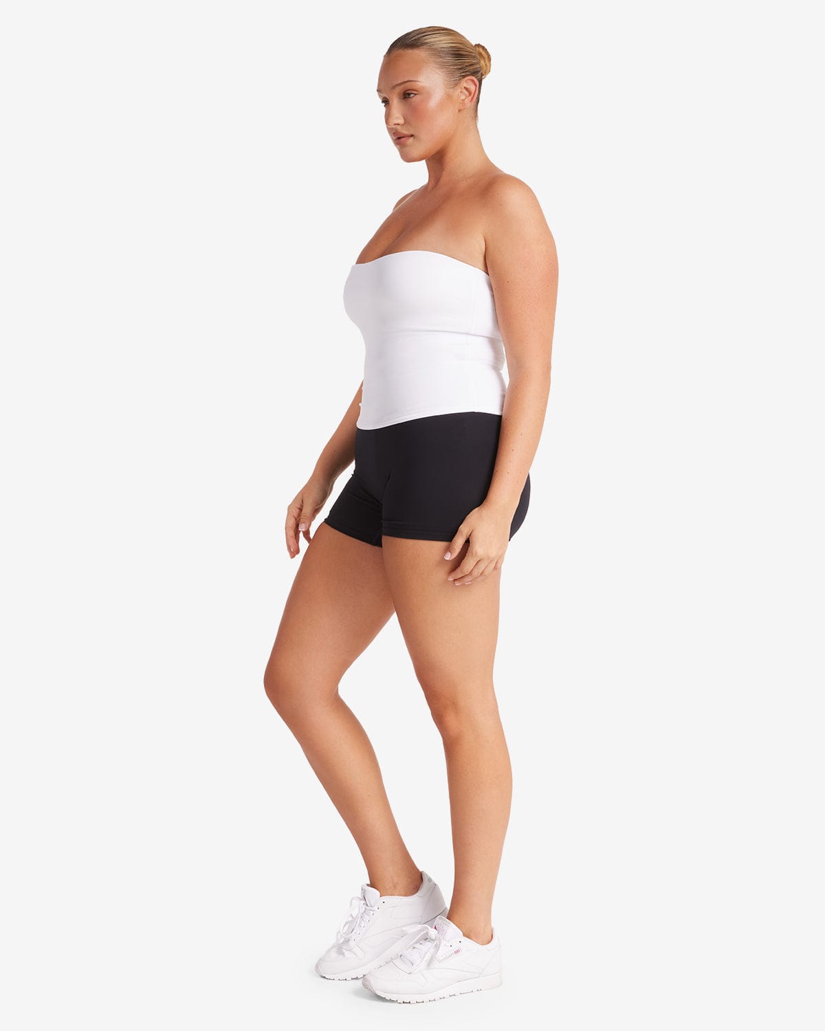 Serenity Scrunch Shorts 4" | Black