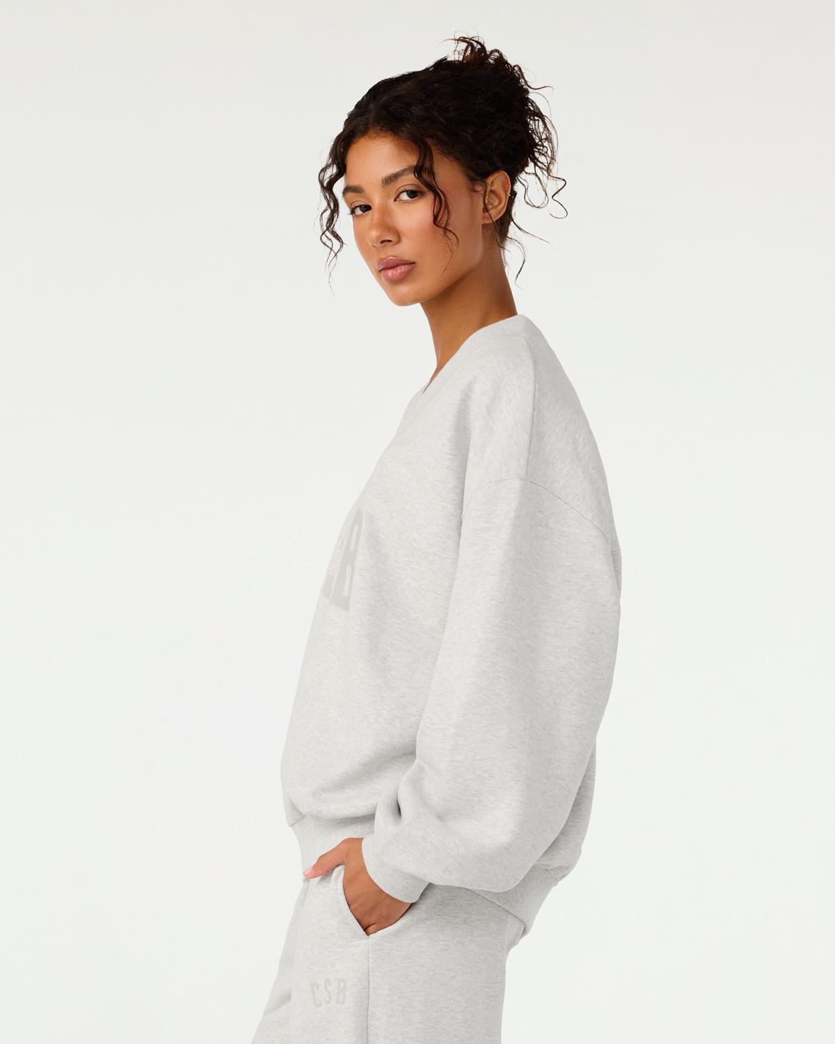 CSB V Neck Sweatshirt | Snow Marle
