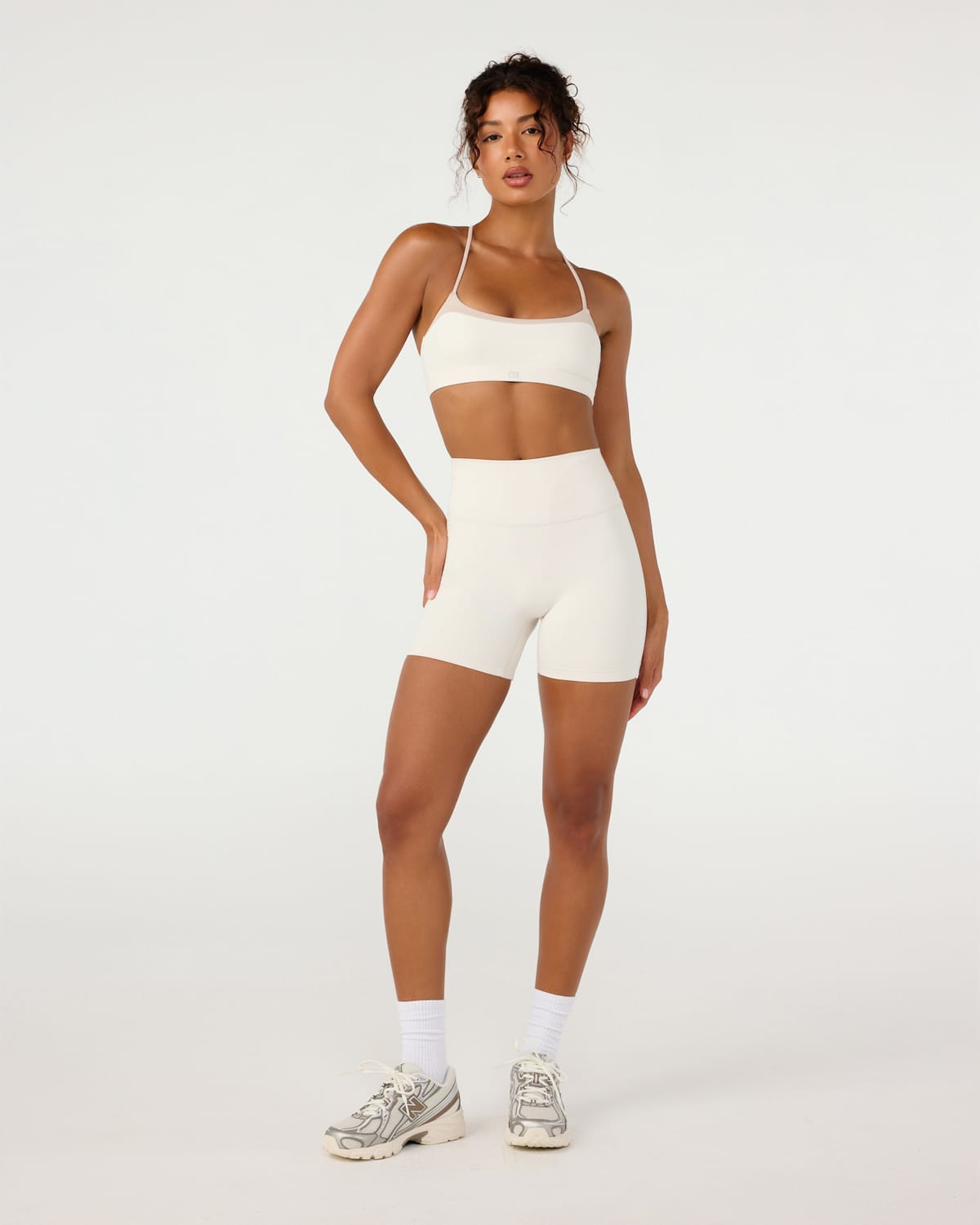 Form Invisible Scrunch High Waist Shorts 5" | Vanilla