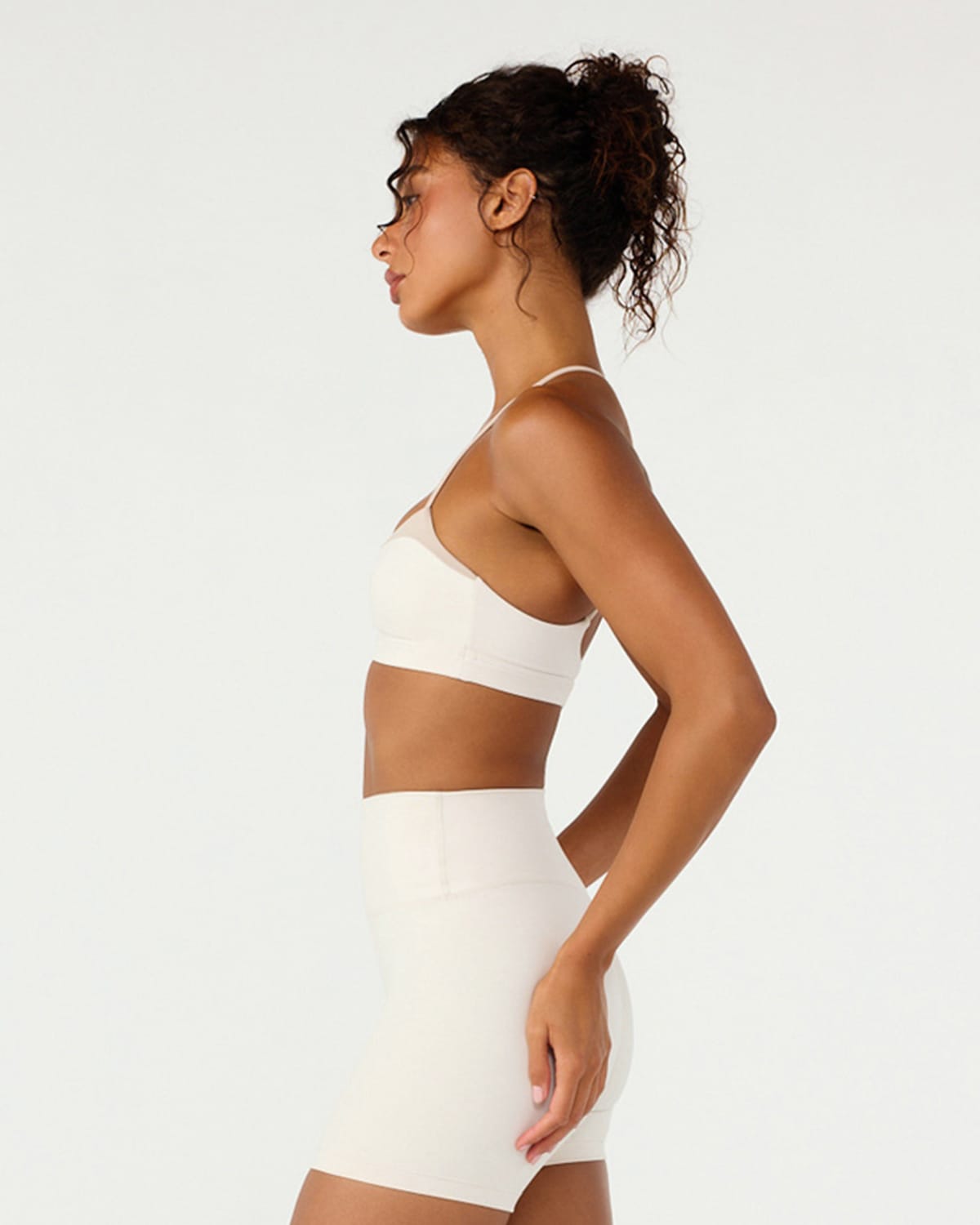 Form Gia Crop | Vanilla Two Tone