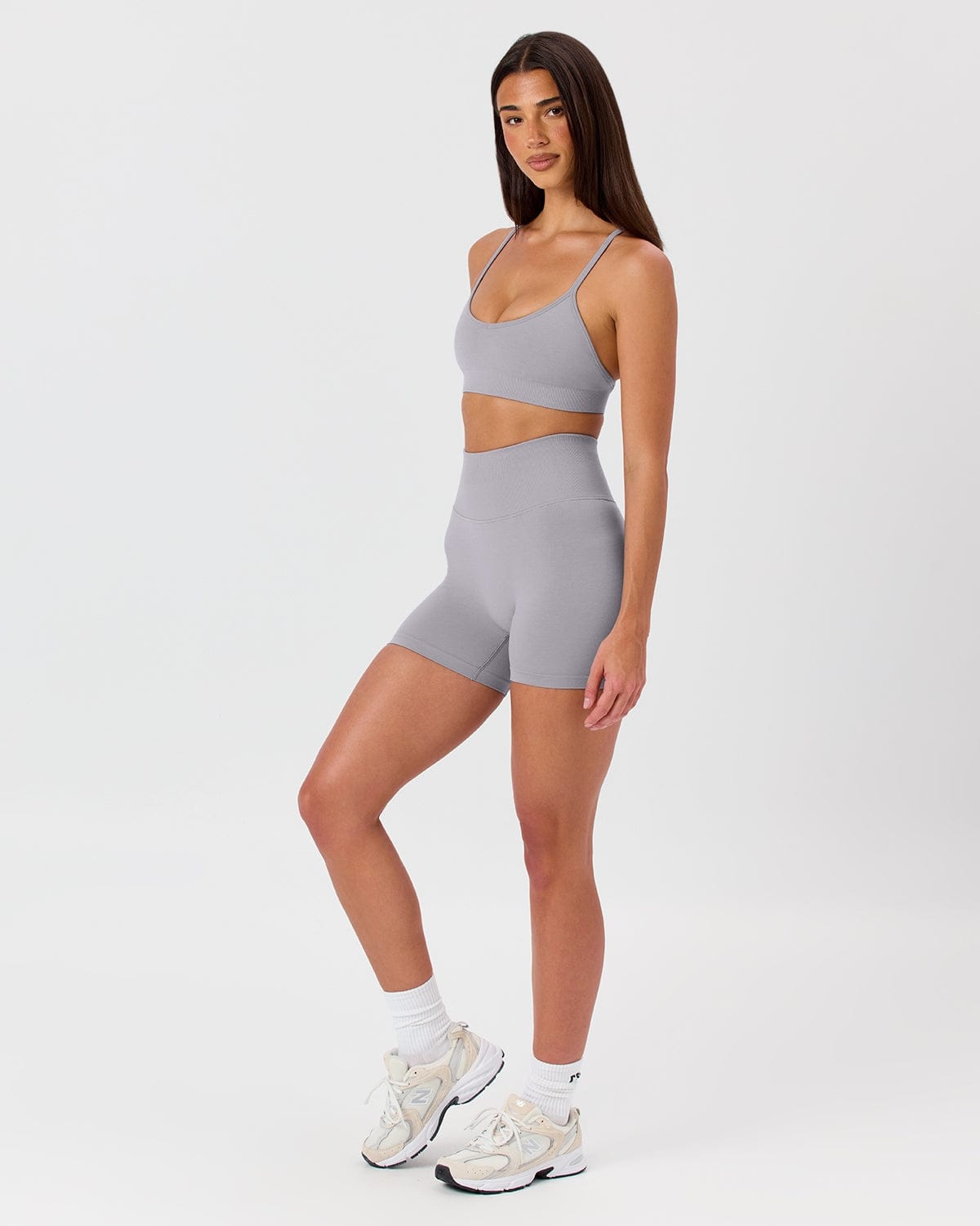 Seamless Invisible Scrunch Shorts 4" | Storm