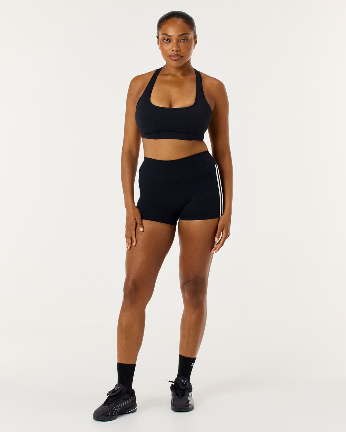 Form Invisible Scrunch Stripe Shorts 3" | Black