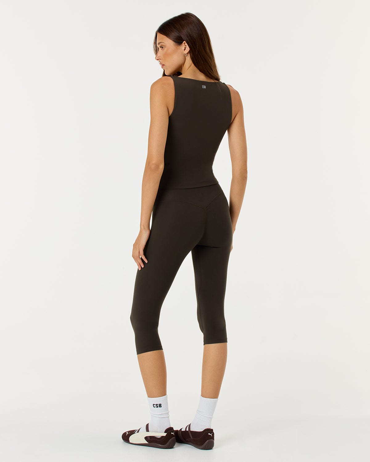 Form Invisible Scrunch Capri Leggings 17.5" | Dark Chocolate