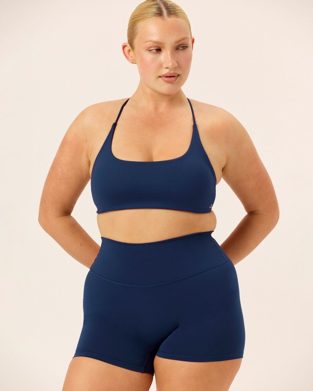 Serenity Lexi Support Crop | Navy