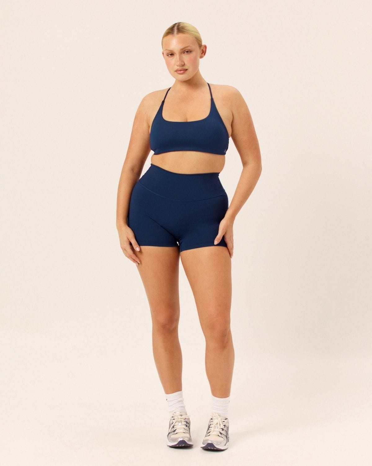 Serenity Shorts 4" | Navy