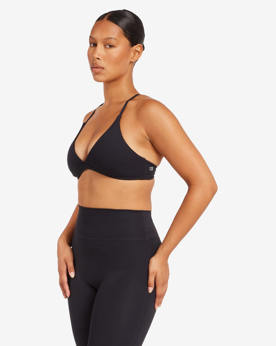 Form Noa Crop | Black