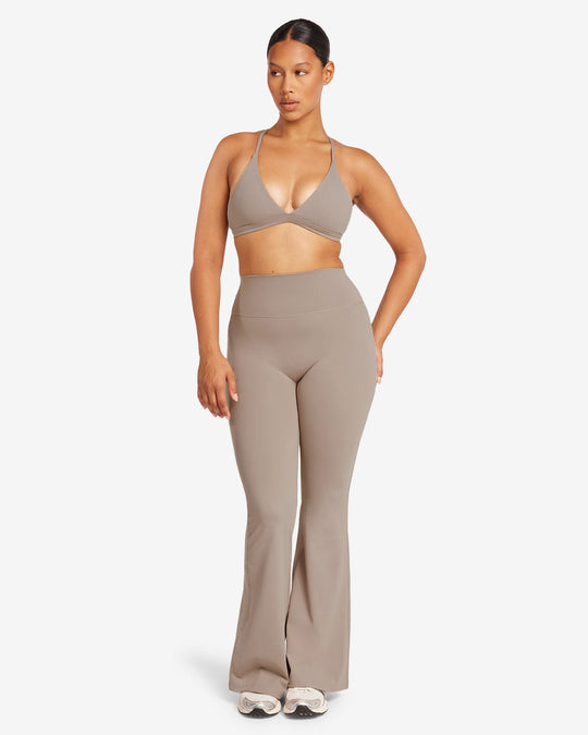 Form Invisible Scrunch Flare Leggings | Latte