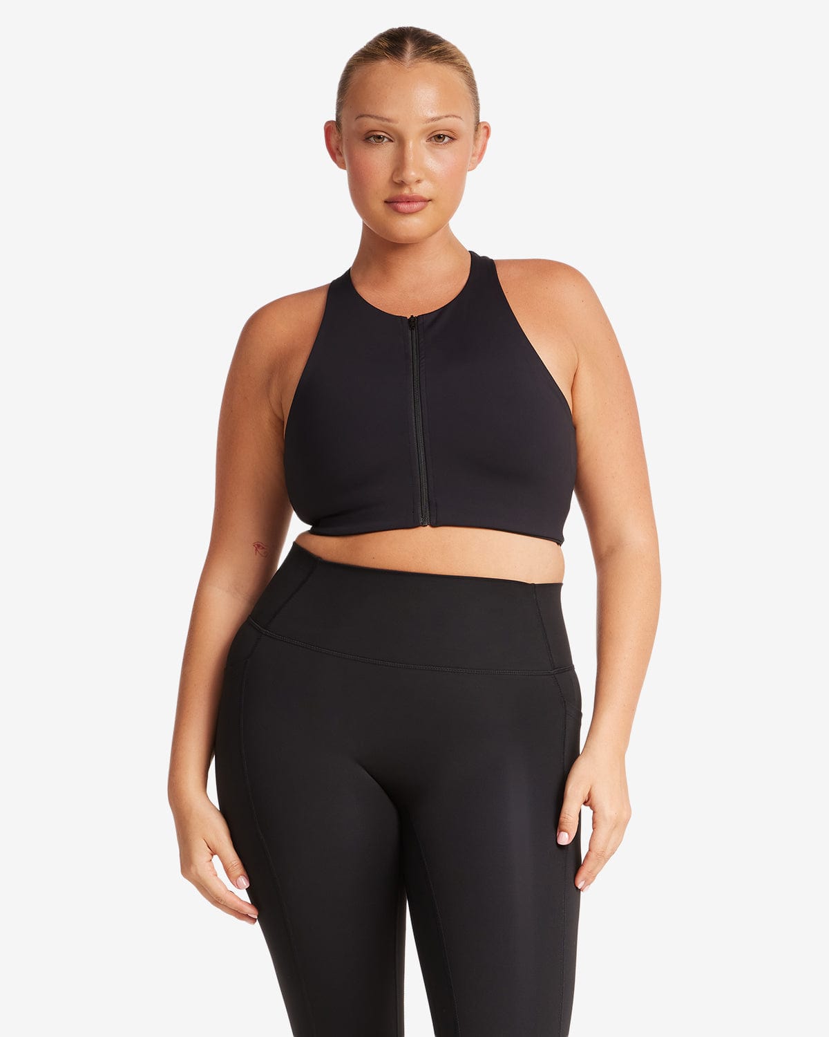 Activluxe Dawn Zip Crop | Black
