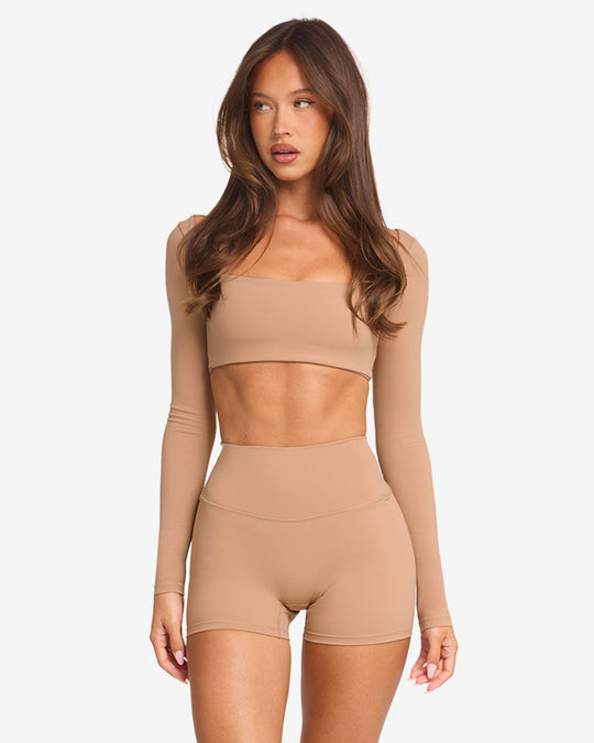 Freedom Scoop Long Sleeve Crop | Toffee