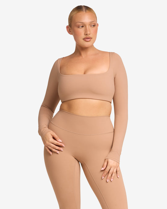 Freedom Scoop Long Sleeve Crop | Toffee