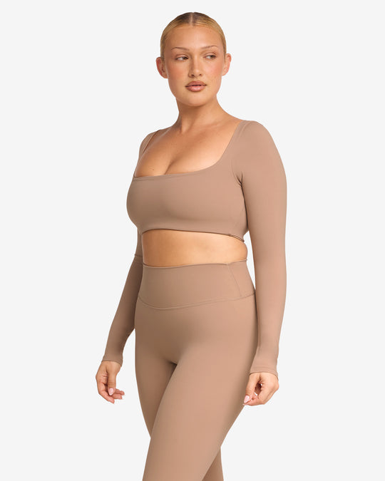 Freedom Scoop Long Sleeve Crop | Toffee