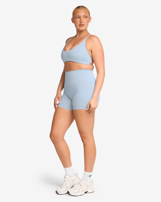 Form Invisible Scrunch Shorts 5" | Dusty Blue