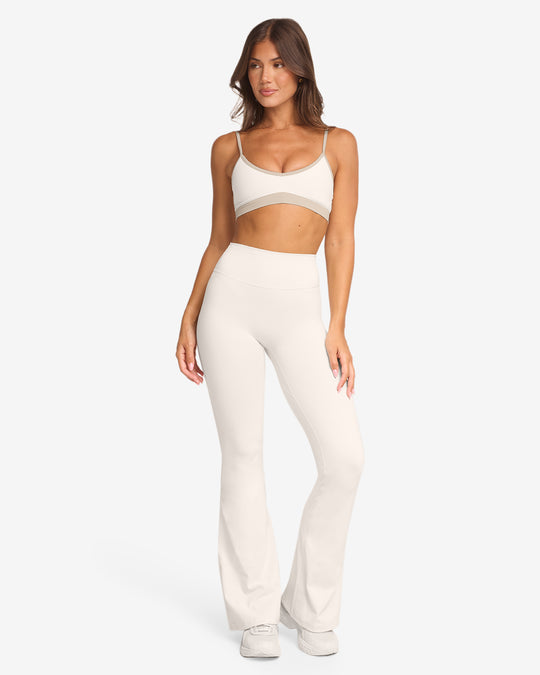 Form Invisible Scrunch Flare Leggings | Vanilla