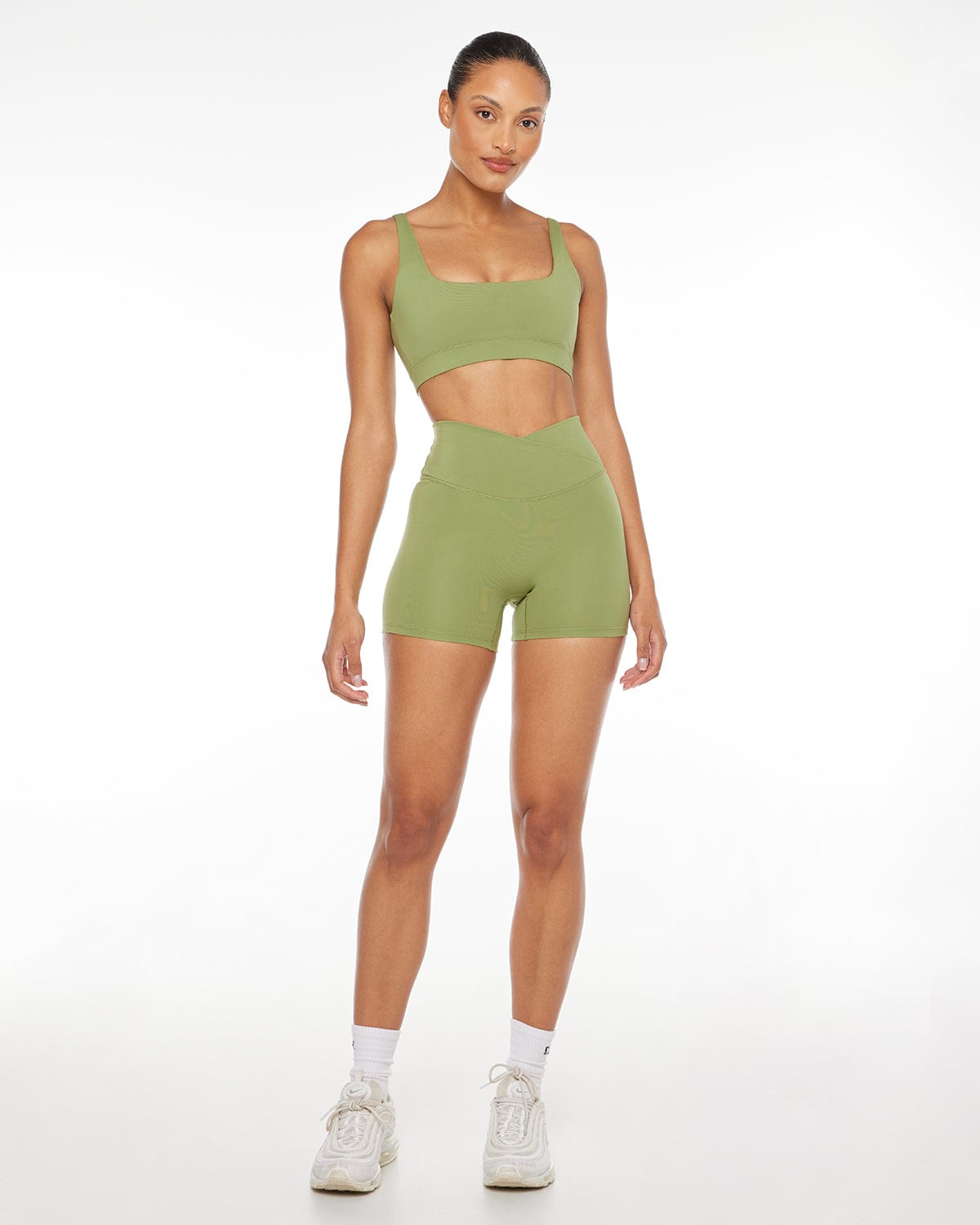 Serenity Crossover Shorts 4" | Matcha