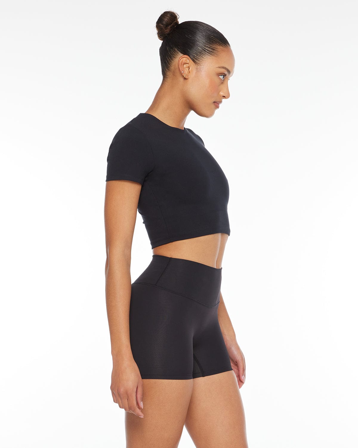 Serenity Cropped Tee | Black