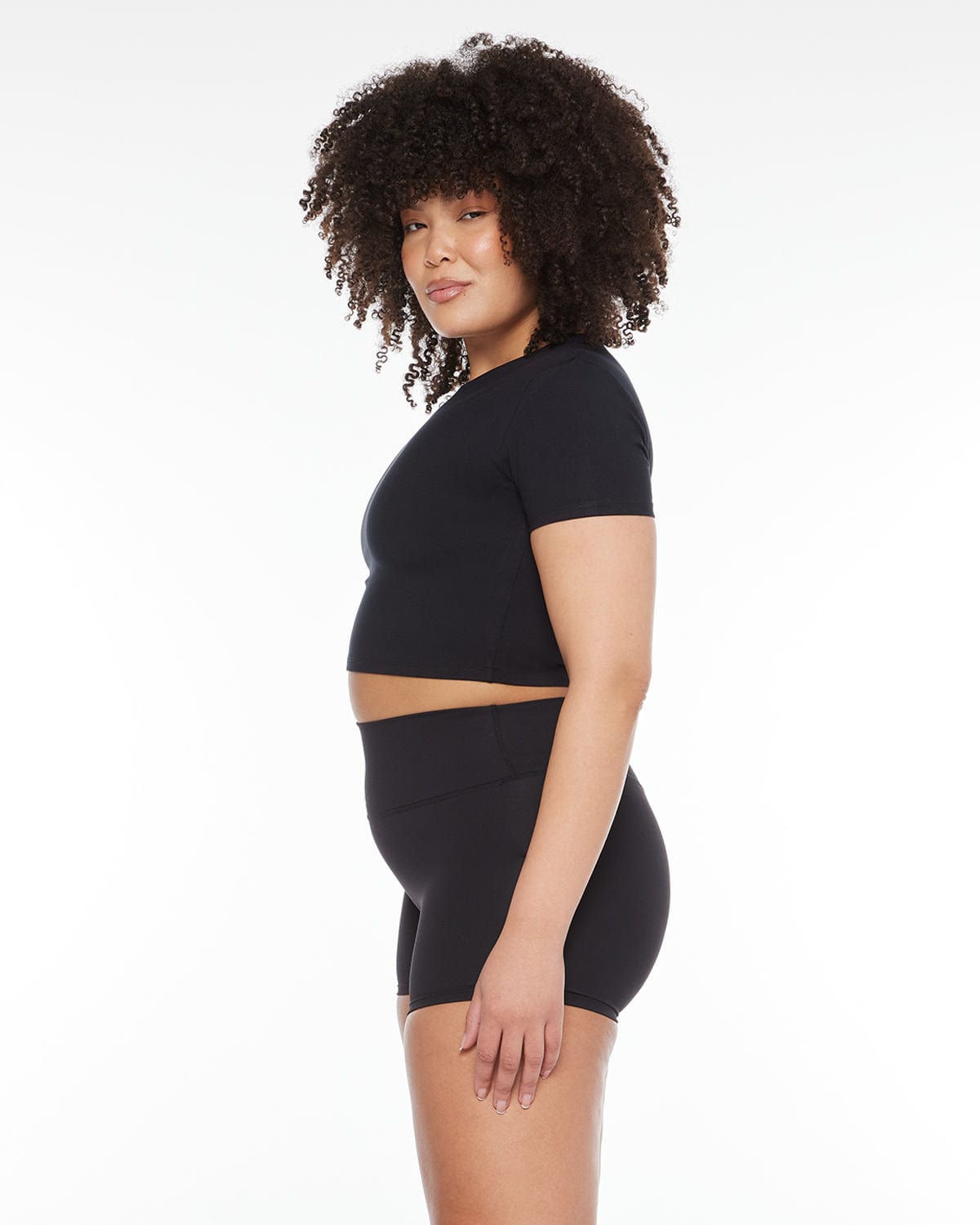 Serenity Cropped Tee | Black