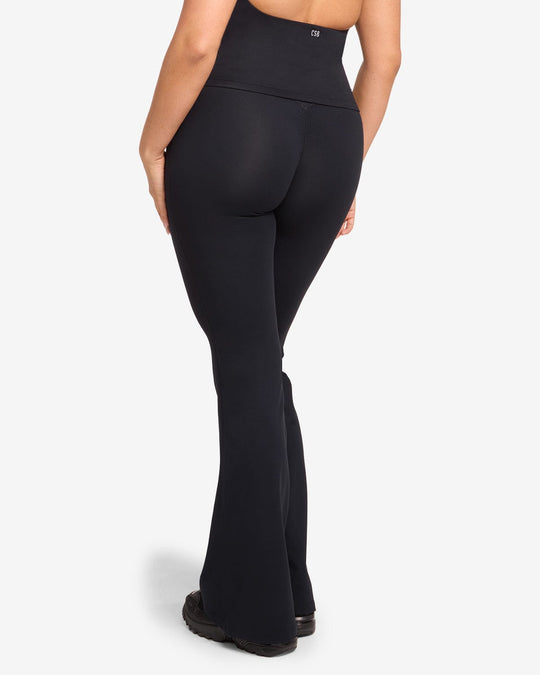 Form Invisible Scrunch Flare Leggings Tall | Black