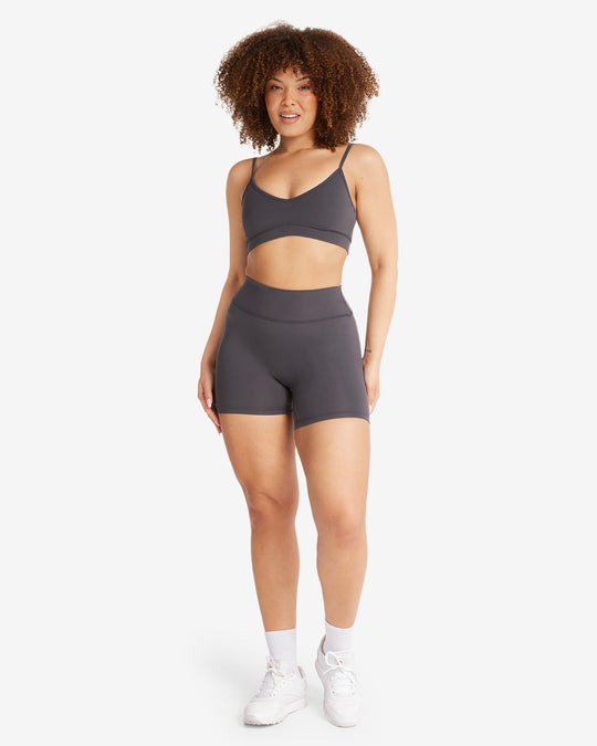 Form Invisible Scrunch Shorts 5" | Charcoal