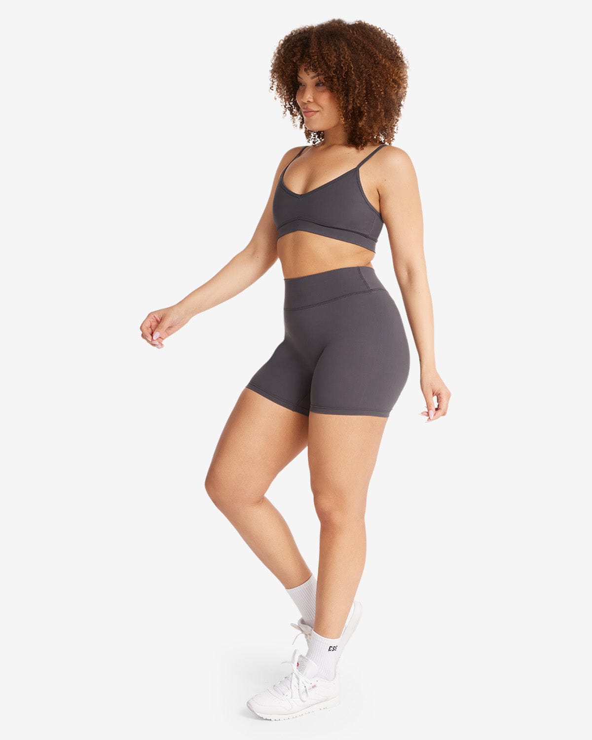 Form Invisible Scrunch Shorts 5" | Charcoal