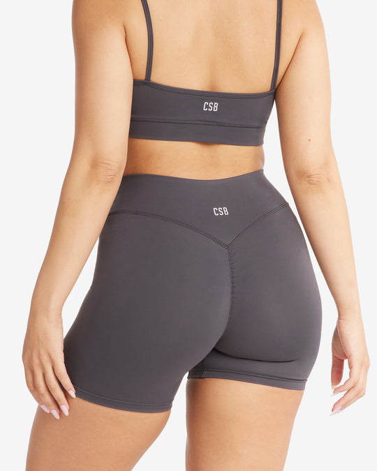 Form Invisible Scrunch Shorts 5" | Charcoal