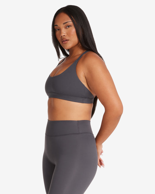 Form Cece Crop | Charcoal