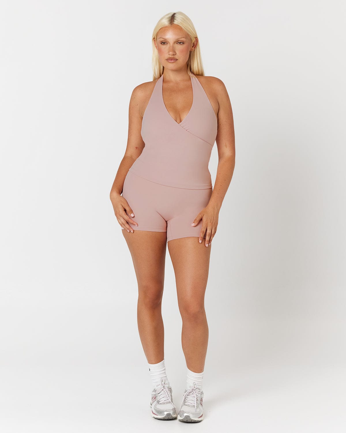 Form Invisible Scrunch Shorts 5" | Dusty Pink