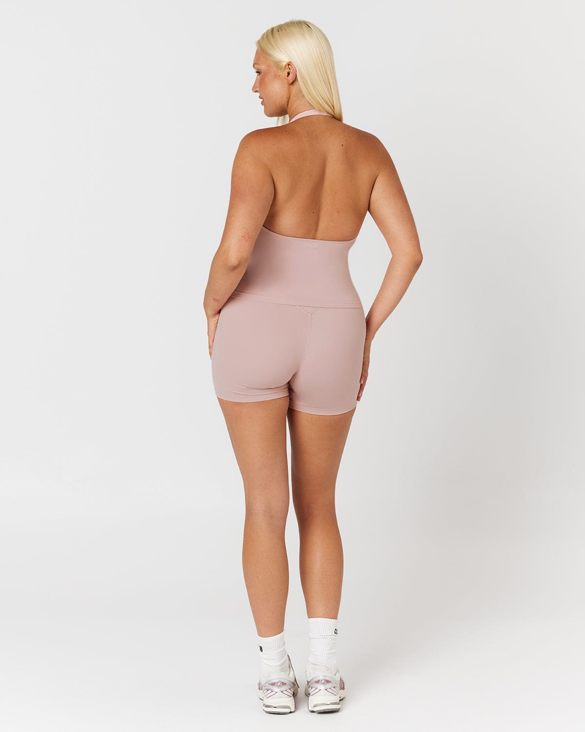 Form Invisible Scrunch Shorts 5" | Dusty Pink