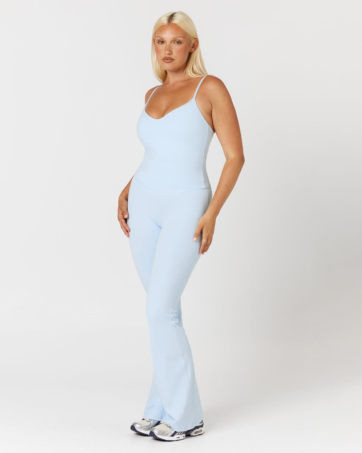 Form Invisible Scrunch Flare Leggings | Powder Blue