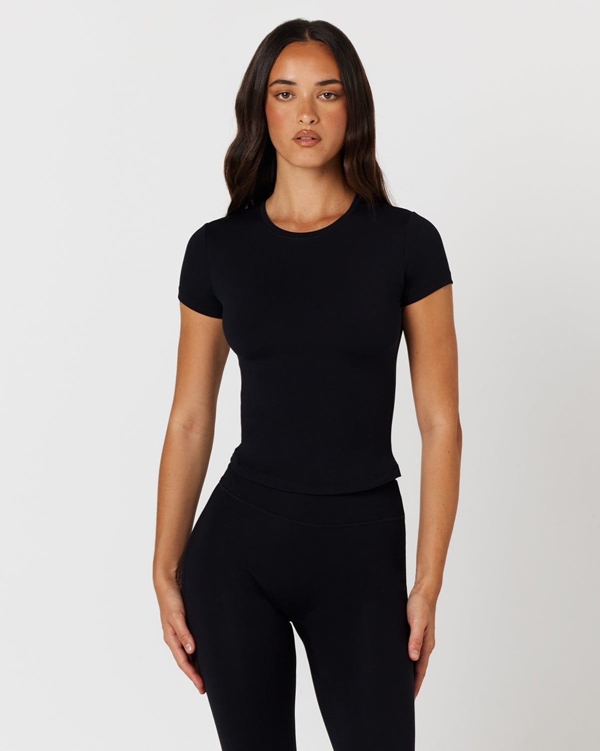 Form Lite Tee | Black