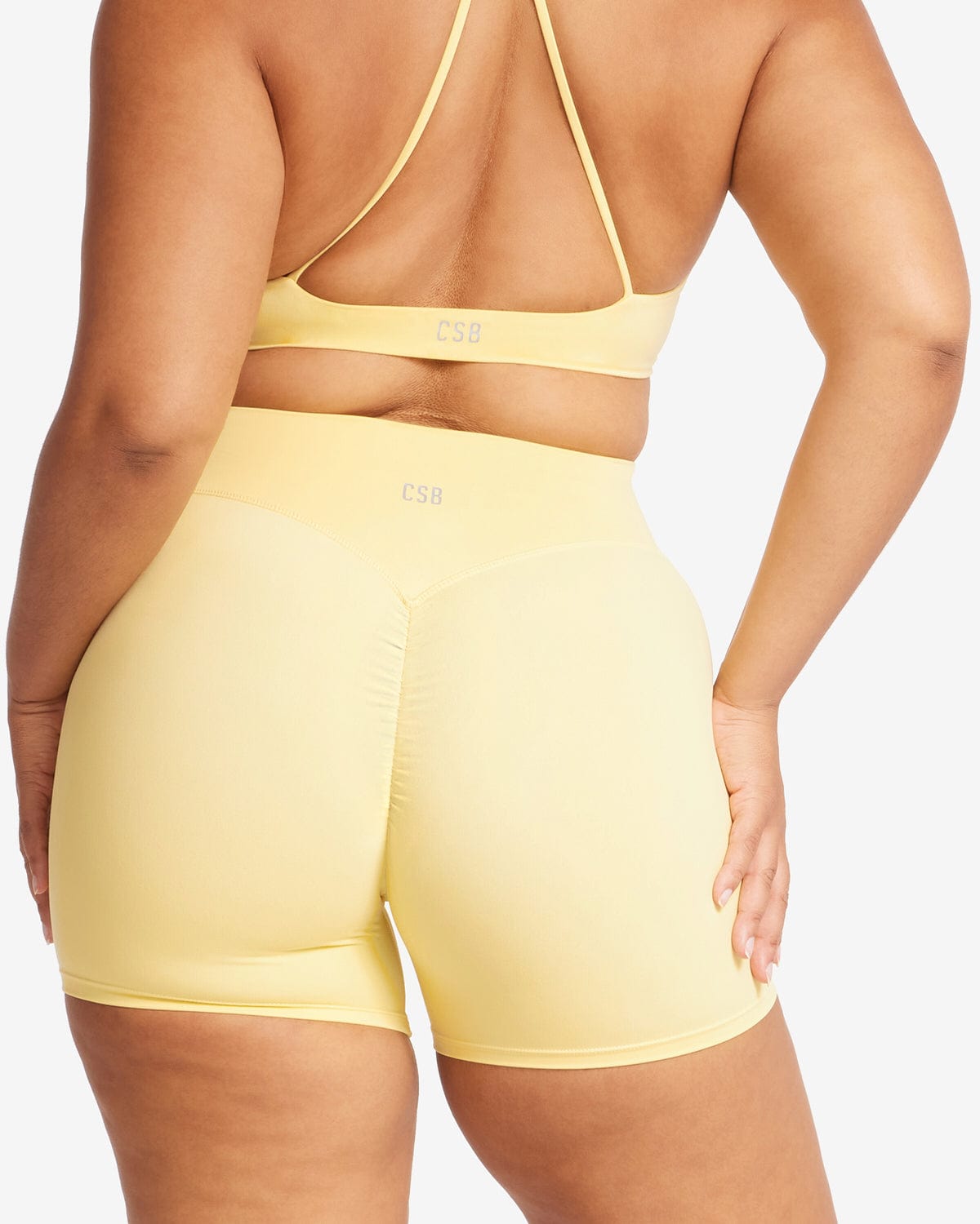 Fade Scrunch Shorts 5" | Buttercup
