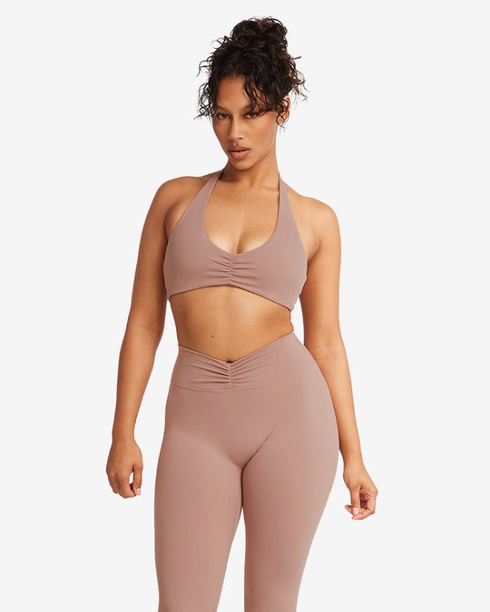 Form Clara Crop | Walnut