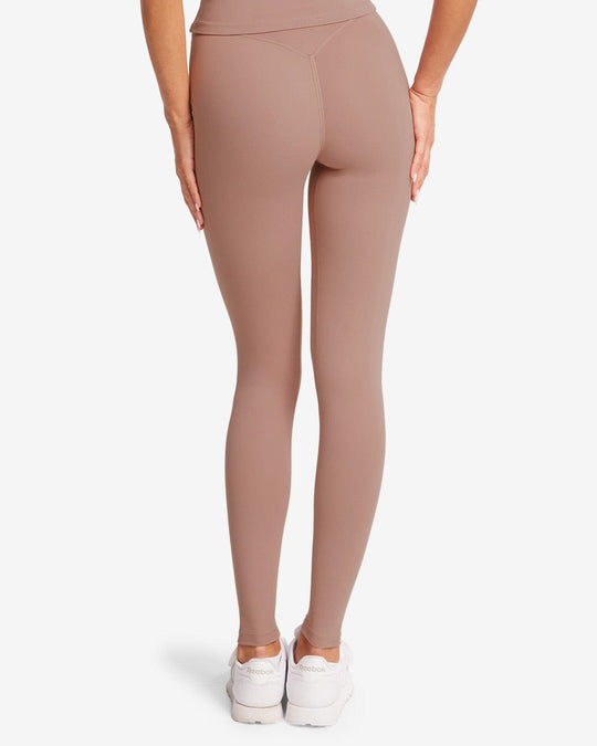 Form Invisible Scrunch Leggings | Walnut