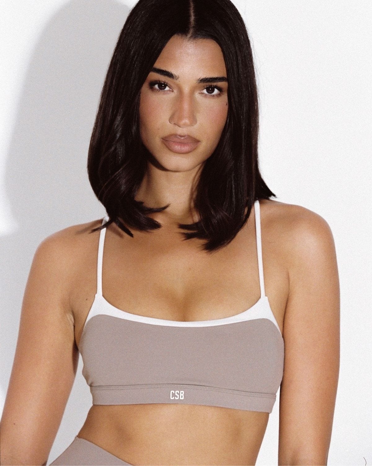 Form Gia Crop | Latte Two Tone