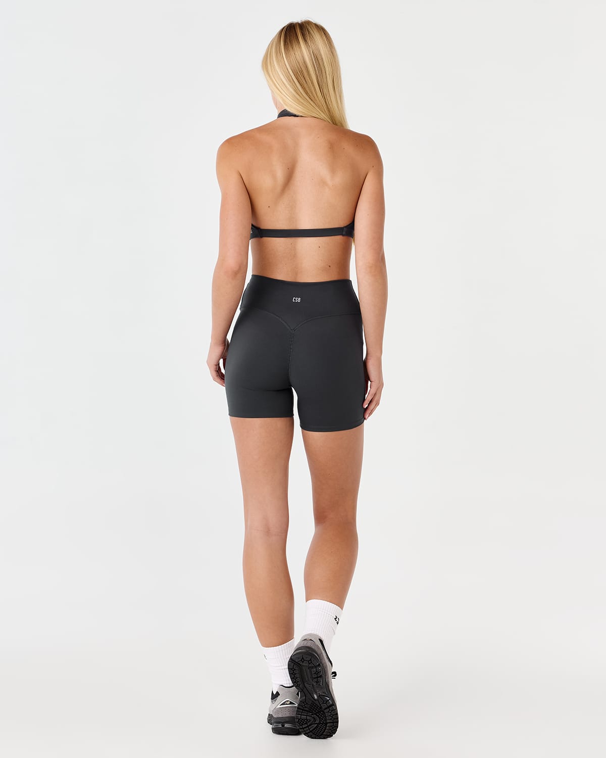 Serenity Soft Invisible Scrunch Shorts 5" | Shadow
