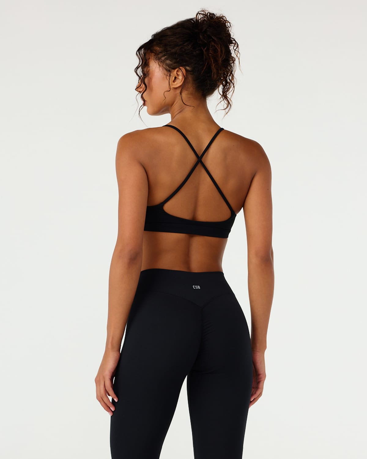 Form Gia Crop | Black