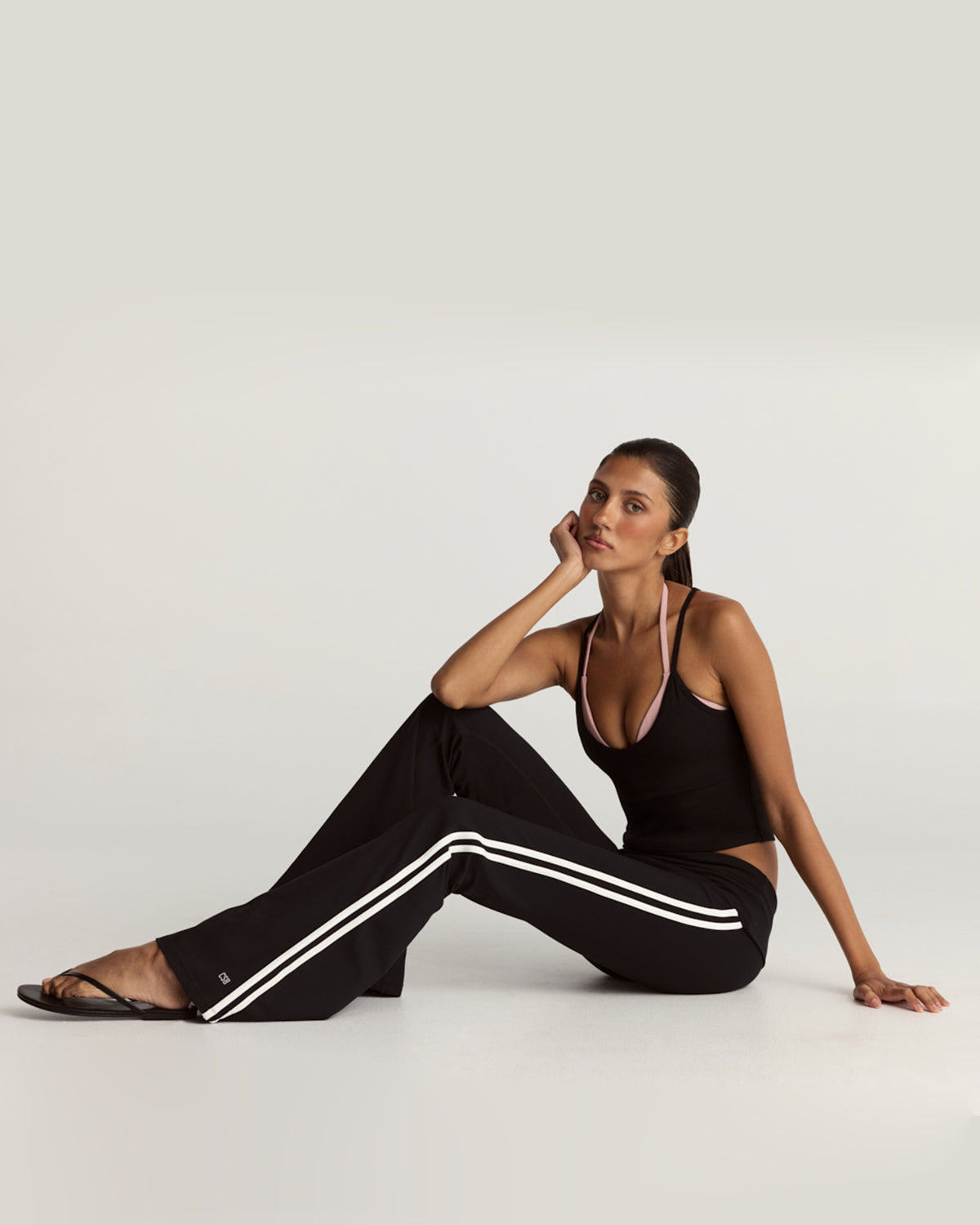 Form Invisible Scrunch Fold Over Stripe Flare Leggings | Black